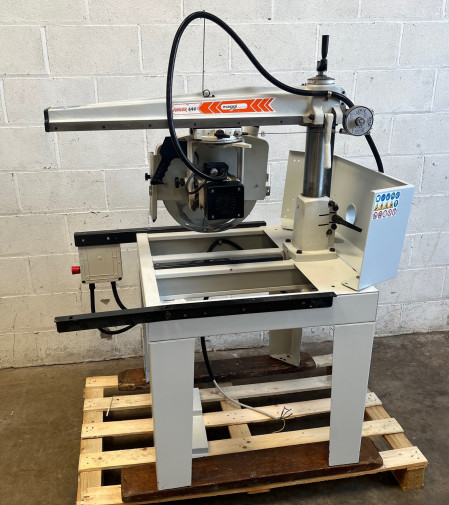  USED JUNIOR 640 400mm Blade Radial Arm Saw 415v 